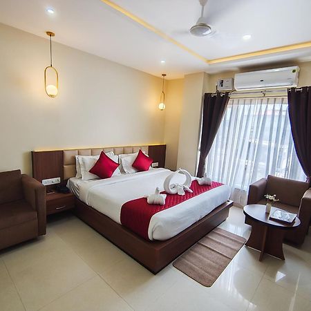Hotel Bliss Jorhāt المظهر الخارجي الصورة