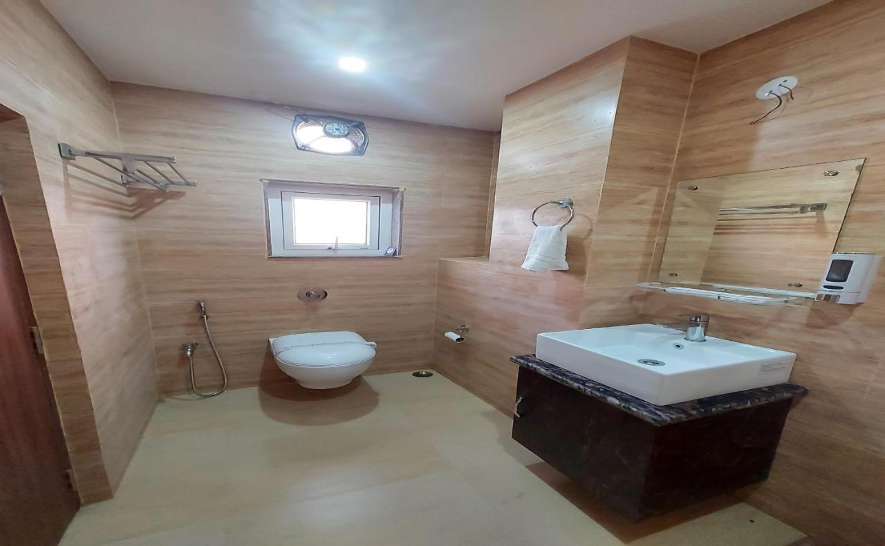 Hotel Bliss Jorhāt المظهر الخارجي الصورة