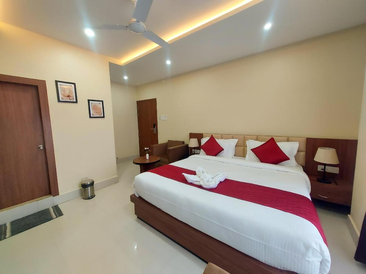 Hotel Bliss Jorhāt المظهر الخارجي الصورة