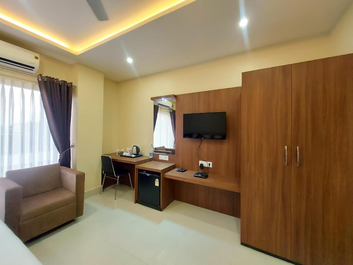 Hotel Bliss Jorhāt المظهر الخارجي الصورة