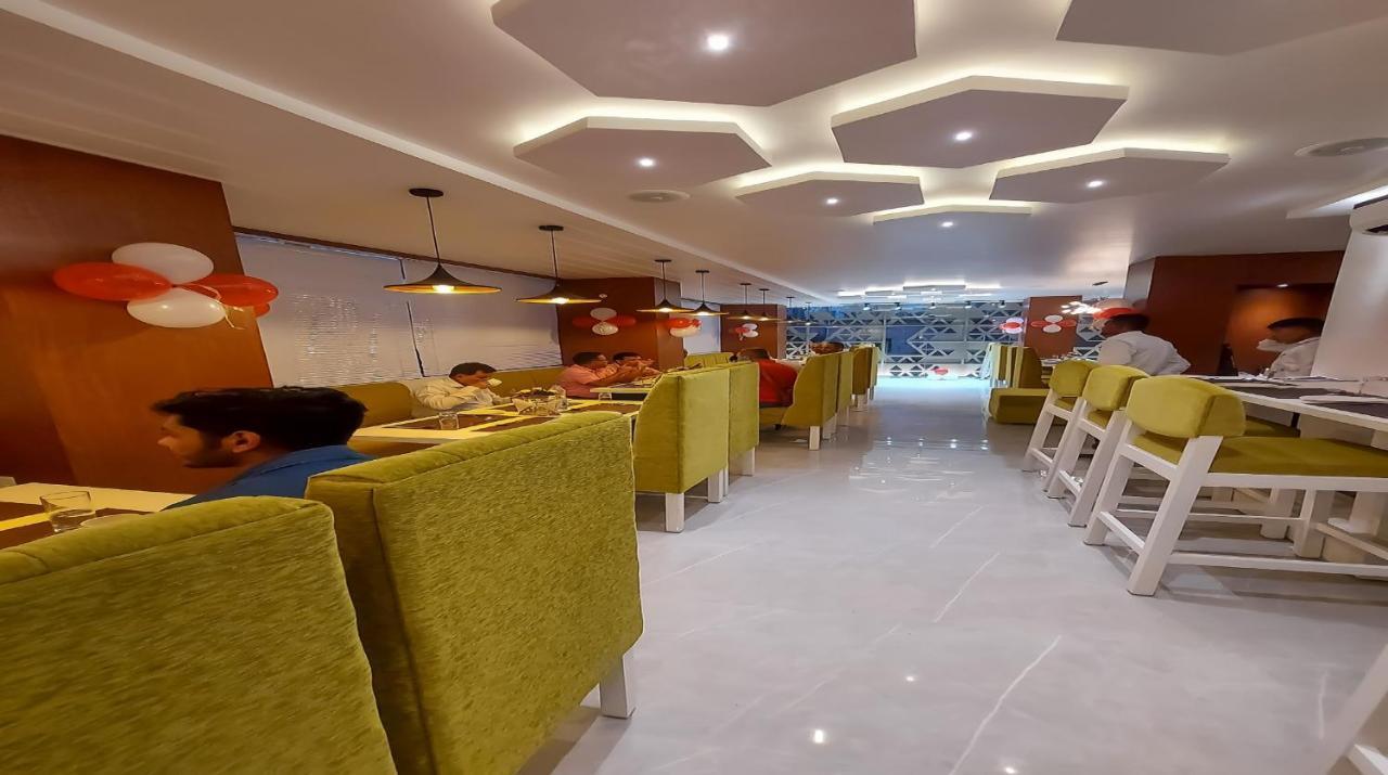 Hotel Bliss Jorhāt المظهر الخارجي الصورة