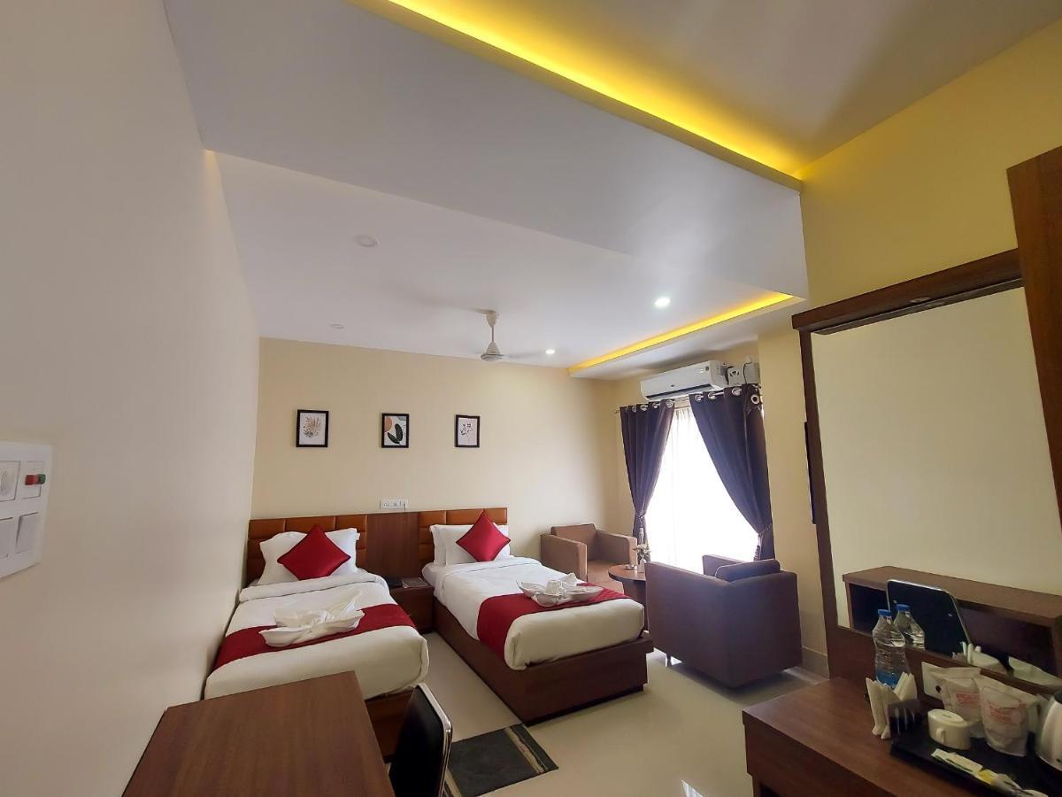 Hotel Bliss Jorhāt المظهر الخارجي الصورة