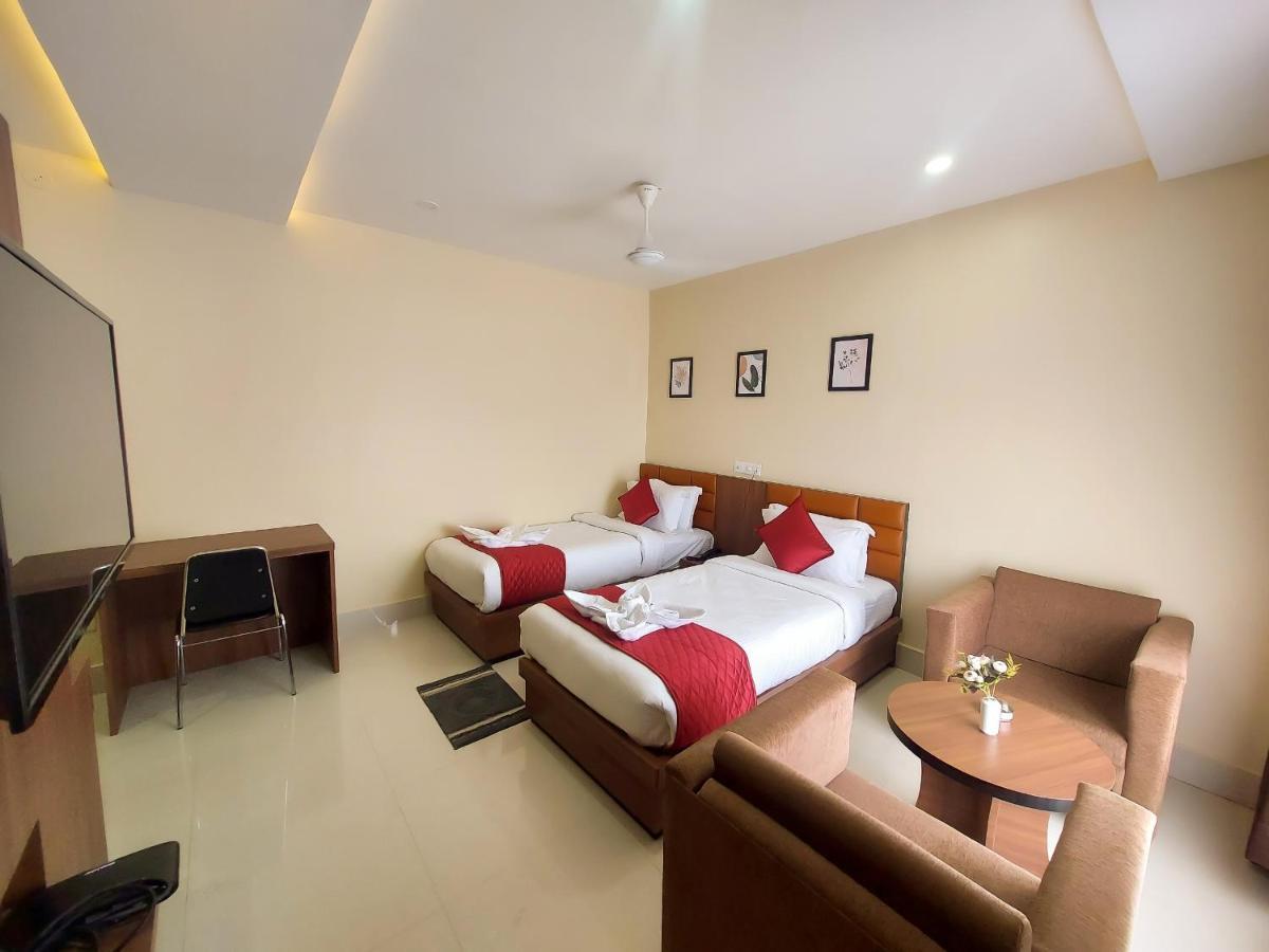 Hotel Bliss Jorhāt المظهر الخارجي الصورة
