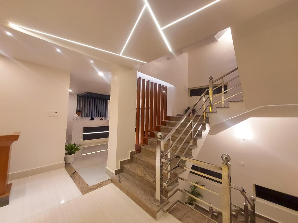 Hotel Bliss Jorhāt المظهر الخارجي الصورة