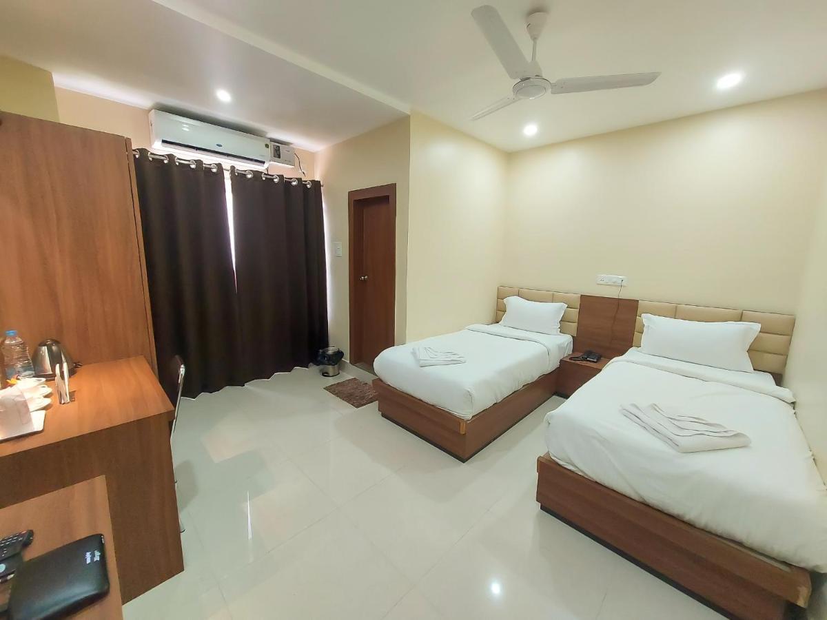 Hotel Bliss Jorhāt المظهر الخارجي الصورة