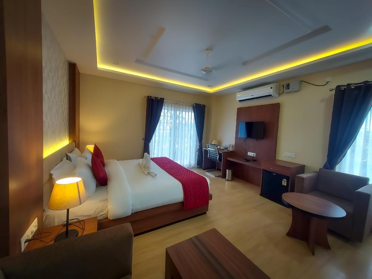 Hotel Bliss Jorhāt المظهر الخارجي الصورة