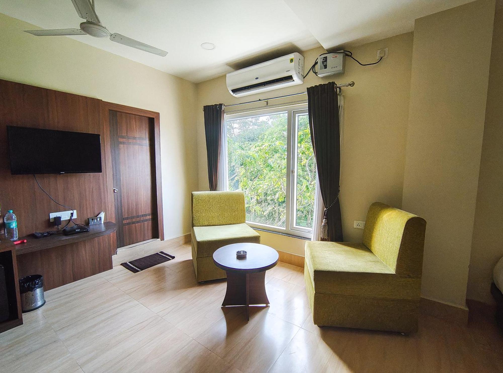 Hotel Bliss Jorhāt المظهر الخارجي الصورة